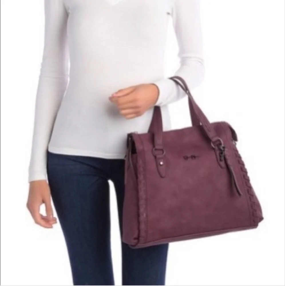 Jessica Simpson Handbag - Picture 1 of 10
